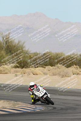 media/Dec-07-2025-CVMA (Sun) [[3e7d2de5dc]]/Race 9-Formula UL Shootout/